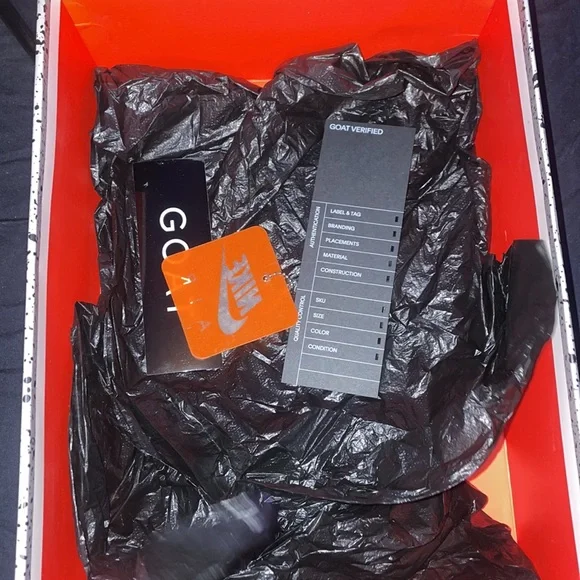 Bred 4s Retro "OG" 2019 - Picture 5 of 5